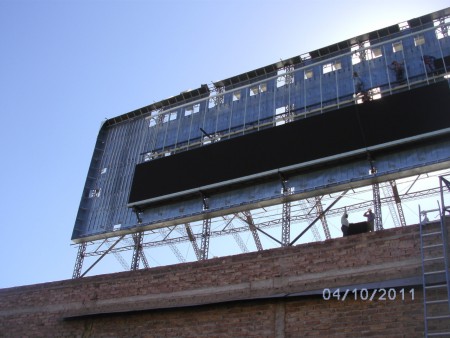 PANTALLA LED ACCESO A LA CUIDAD DE MENDOZA